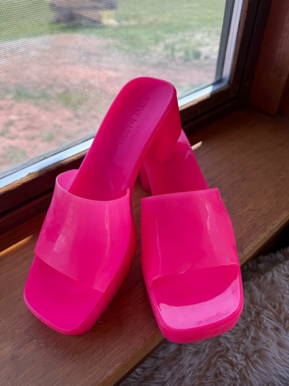 Steve Madden Neon Pink Square Toe Platform Mules